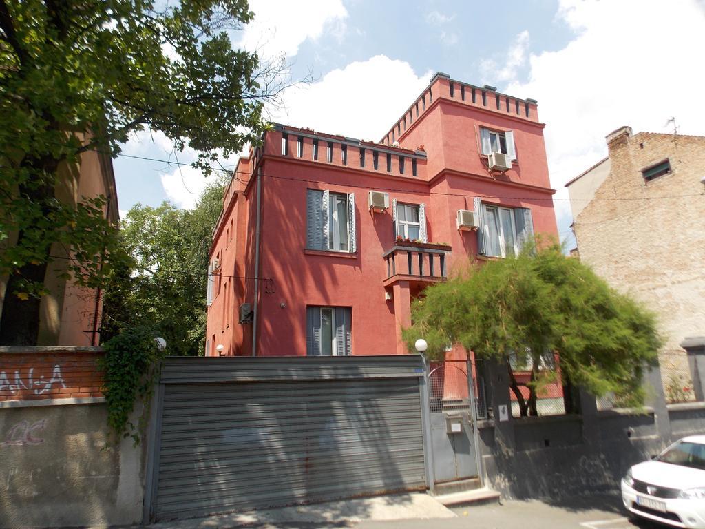 בלגרד Guest House Miss Depolo מראה חיצוני תמונה