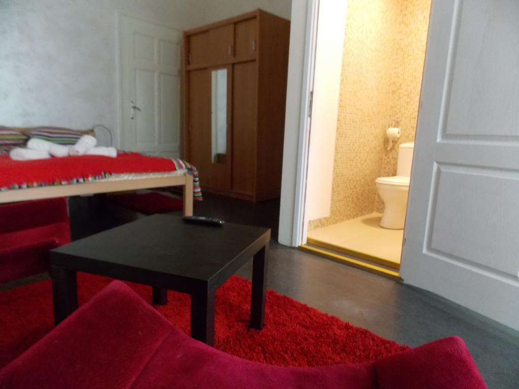בלגרד Guest House Miss Depolo חדר תמונה